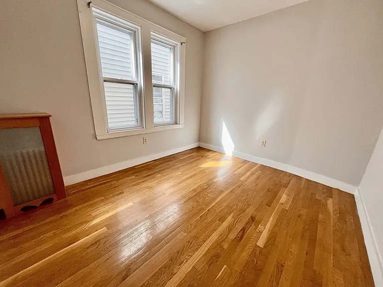 956 Cambridge St #3 — Photo 8