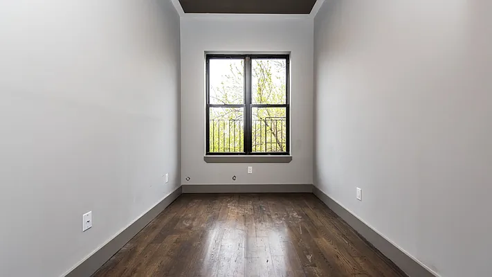 Rented by Nooklyn NYC LLC | media 16