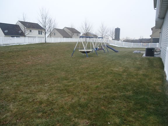 4th image of 145 Bryn Way