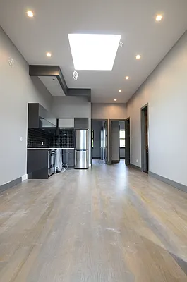 Rented by Miron Realty Group | media 26