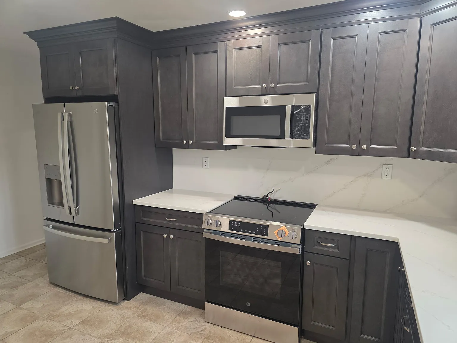 2 bed, $2,600 — Photo 4