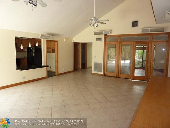 3rd image of 440 NW 78th Ave