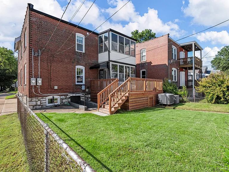 5601 Devonshire Ave #1 — Photo 40