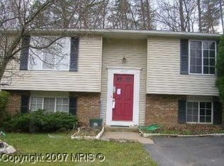 8499 Summer Breeze Ln, Springfield, VA 22153