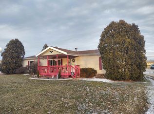 14928 N Park Rd, Effingham, IL 62401