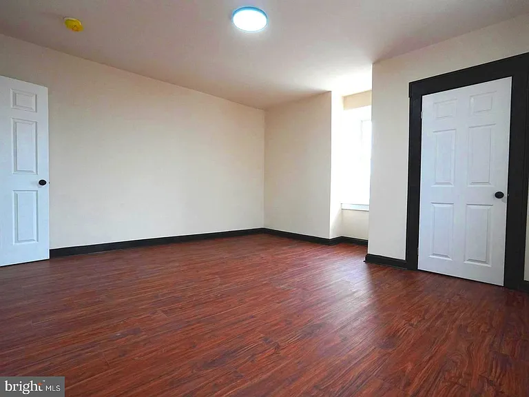 5013 Chester Ave #3 — Photo 9