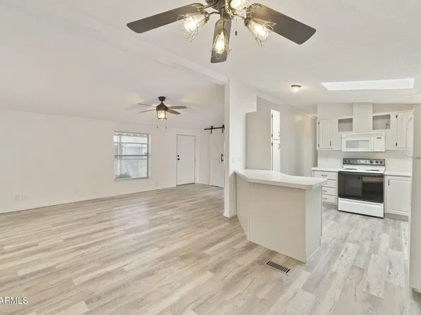 3700 S TOMAHAWK Road #70, Apache Junction, AZ 85119