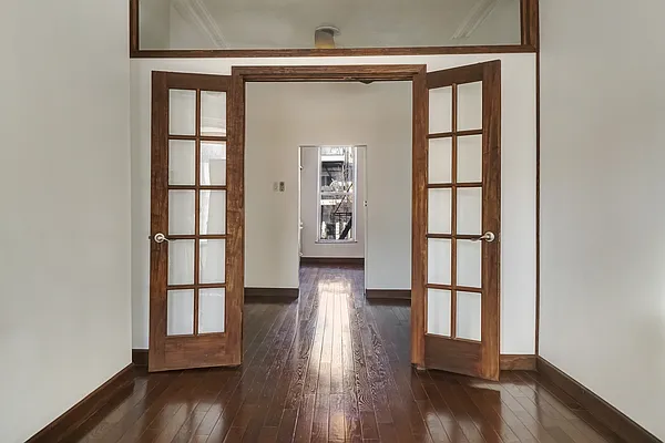 Rented by Twyford Real Estate | media 14