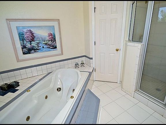 4th image of 274 Dandelion Ln