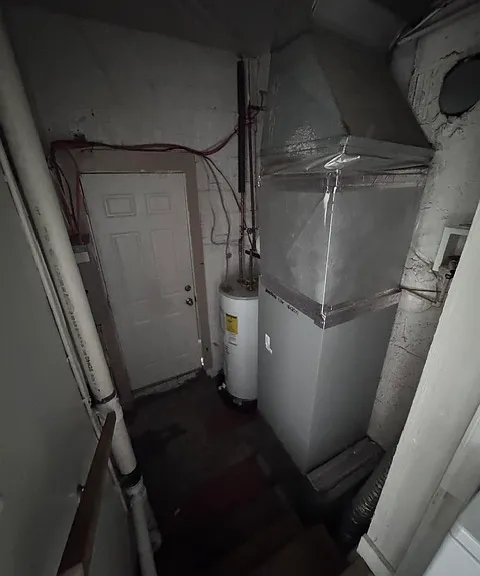410 Maple Ln — Photo 11