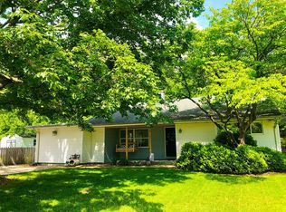 1212 S Western Ave, Champaign, IL 61821