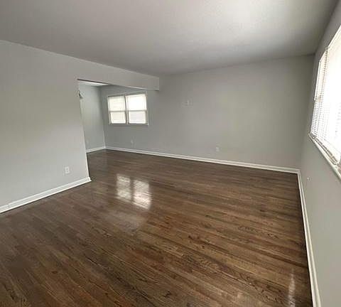 2nd image of 327 Eagle St #1