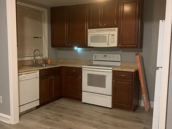 1440 Creston St, Philadelphia, PA 19149