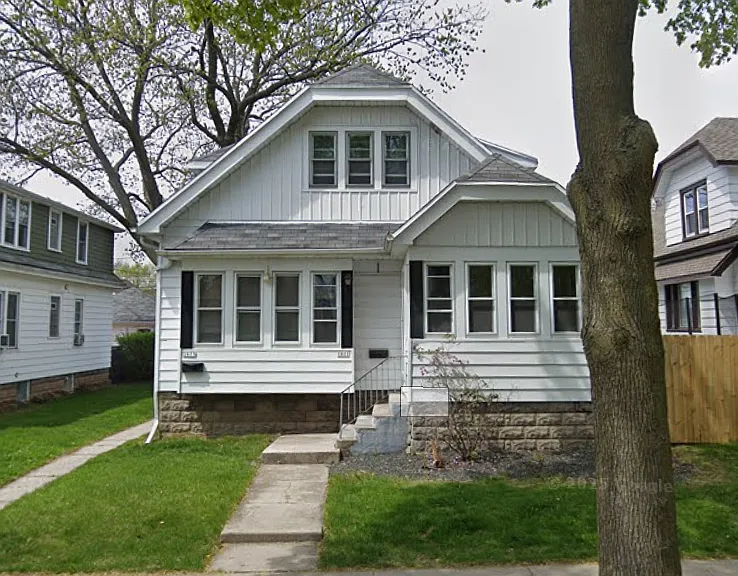 1613 S 56th St — Photo 9