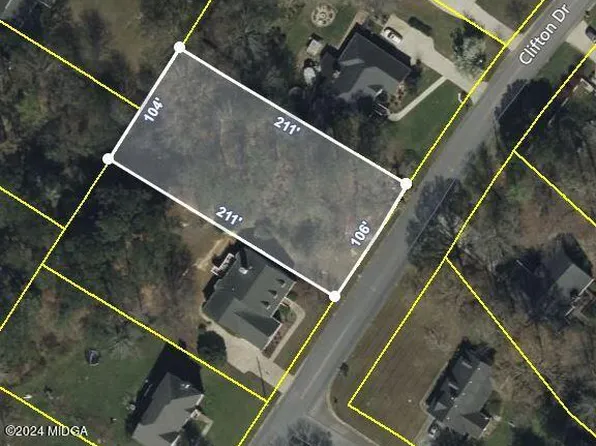 1072 Clifton Dr, Macon, GA 31204