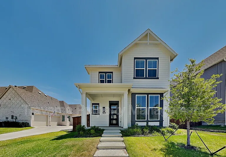 2013 Tolleson Dr — Photo 1