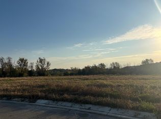 241 6th Ct SE, Dover, MN 55929