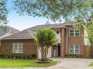 12410 Brook Meadows Ln, Meadows Place, TX 77477