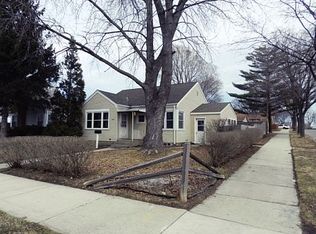 3270 S 24th St, Milwaukee, WI 53215