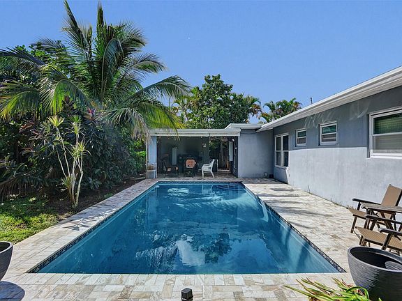 2nd image of 3640 SW 21st Court