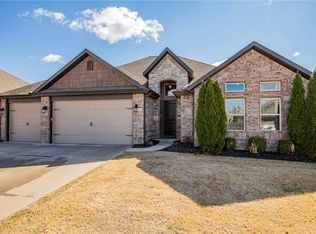 6309 S 58th St, Rogers, AR 72758