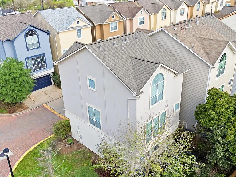 3002 Clearview Cir — Photo 28
