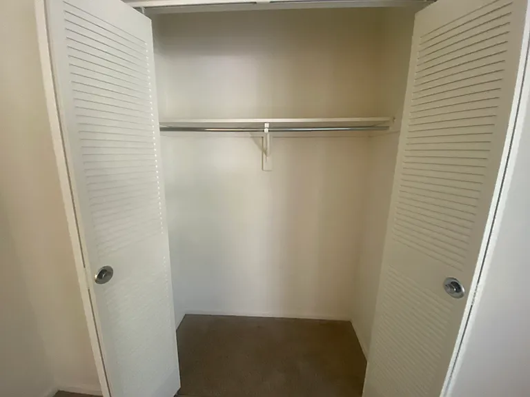 Princeton Circle West Apartments — Photo 39
