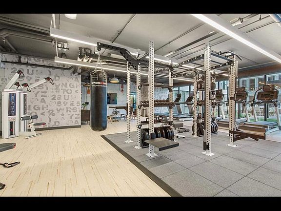 3rd image of 1001 Lake & Forest Ave #1001