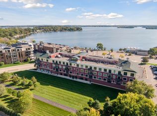 4100 Spring St APT 214, Spring Park, MN 55384