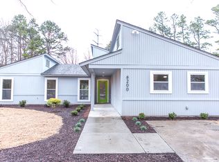 6200 Ropley Ct, Charlotte, NC 28211