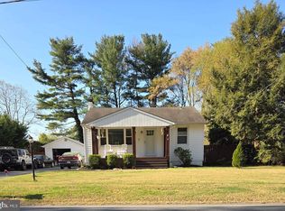 2743 Bayside Beach Rd, Pasadena, MD 21122