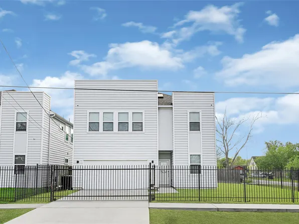 9431 Jutland Rd, Houston, TX 77033