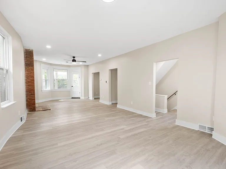 313 Kambach Street — Photo 3