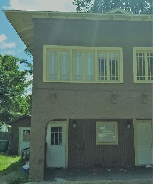 1st image of 137 S Stone St
