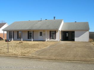 107 Evergreen Dr, Senatobia, MS 38668
