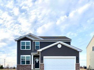2421 Anna Maria Ln, Yorkville, IL 60560