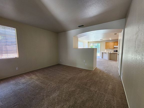 3rd image of 2185 Hearst St