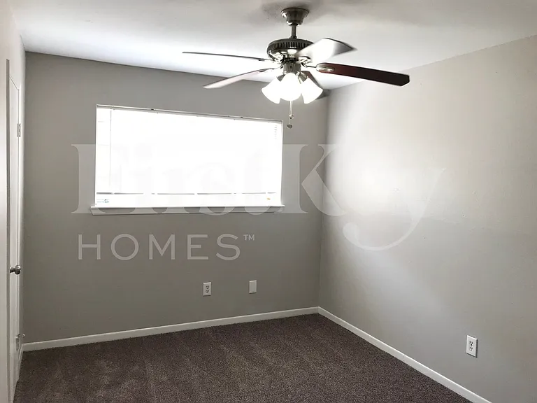 6719 Indian Falls Dr — Photo 12