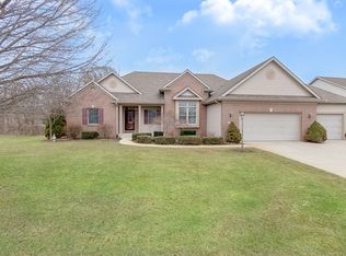 50910 Stonebridge Dr, Granger, IN 46530