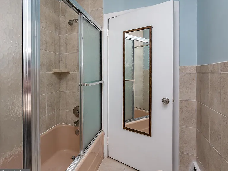 334 E Conestoga Rd — Photo 26