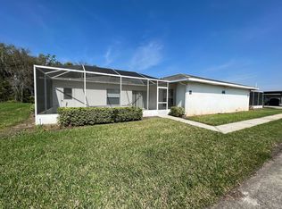 1027 Willow Dr, Leesburg, FL 34748