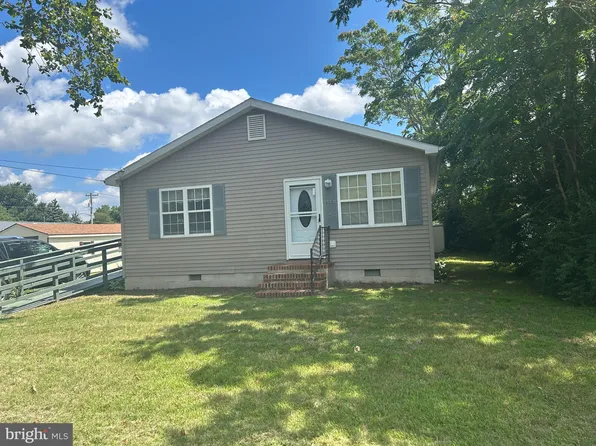 405 Saint Lukes Rd, Fruitland, MD 21826
