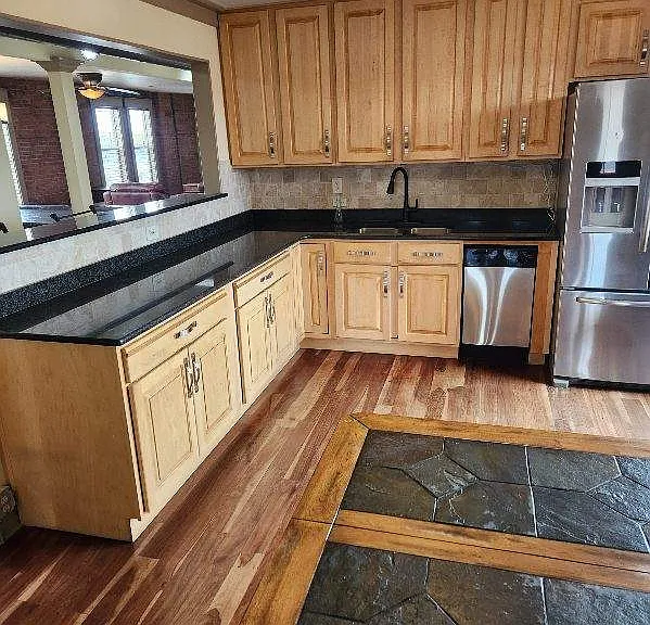 112 Colorado Ave #B — Photo 25