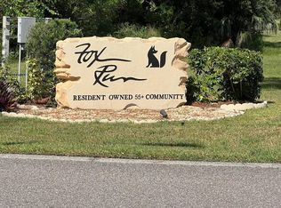 3217 Rainbow Rd, Tavares, FL 32778