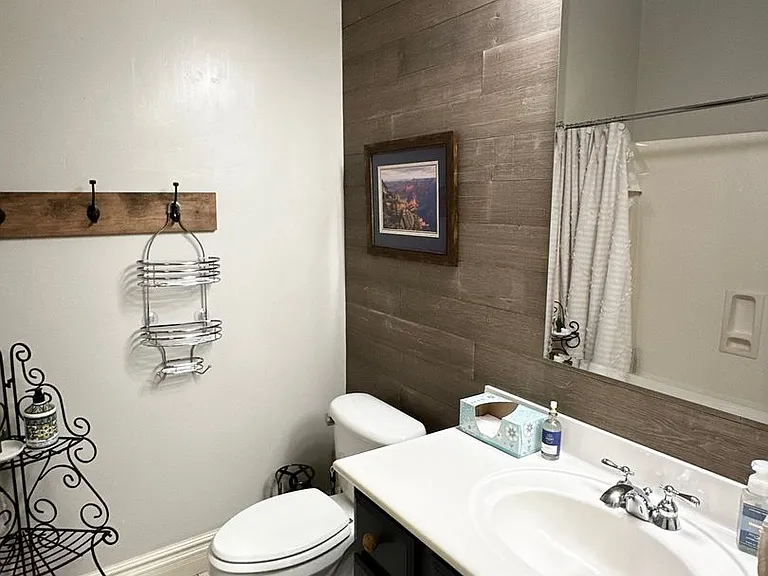 2303 E Dogwood Dr — Photo 31