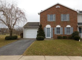 14 Thornapple Dr, Marietta, PA 17547