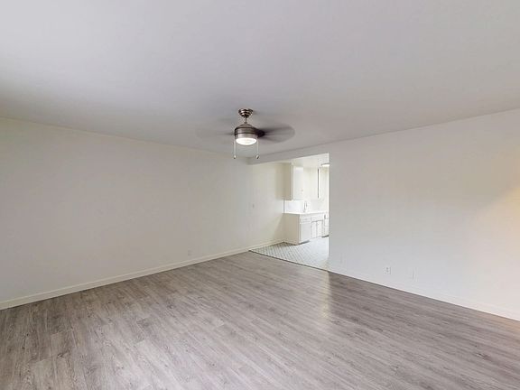 4th image of 626 Kew St APT 5