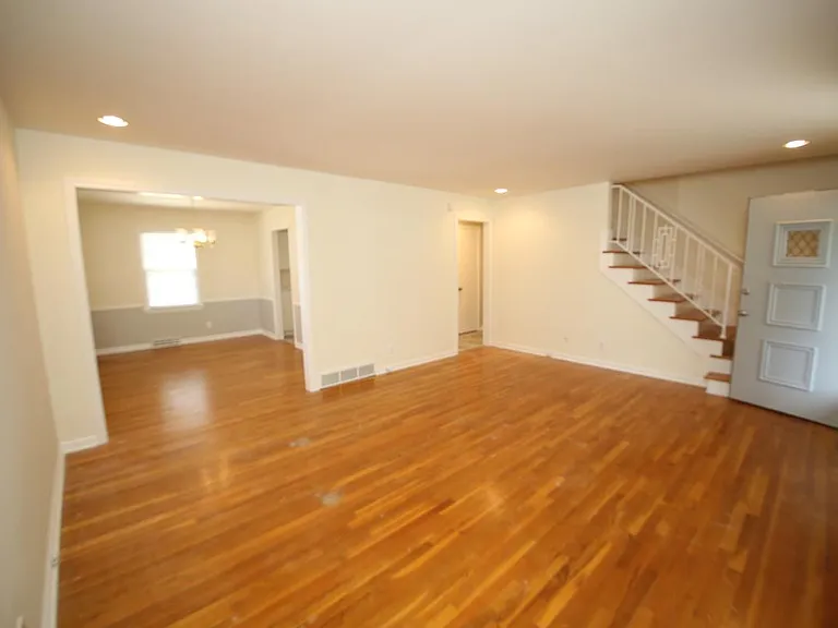 11409 Minor Dr — Photo 5