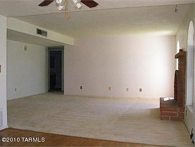 3rd image of 4148 W Pyracantha Cir