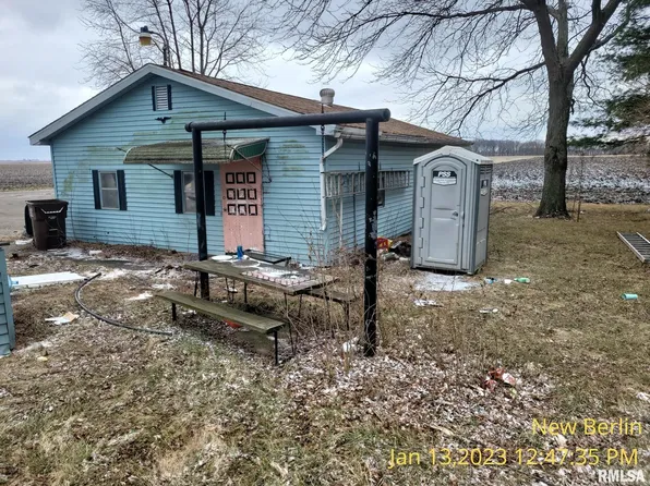 2891 Knepler Rd, New Berlin, IL 62670